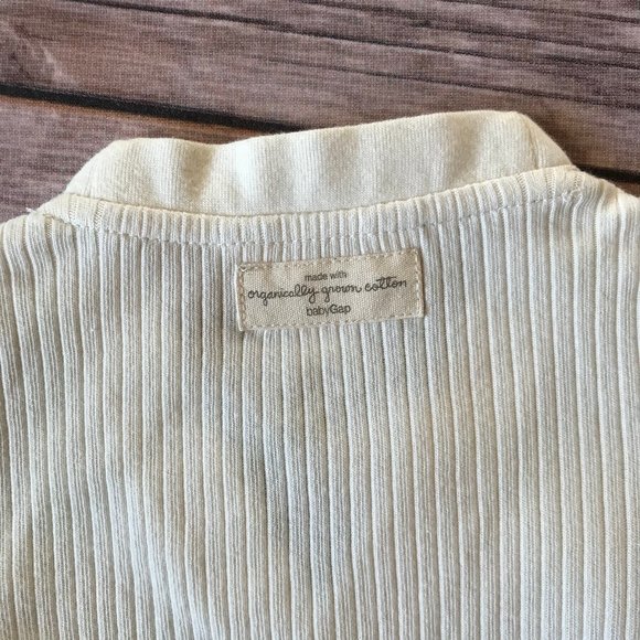 Baby Gap Organic Cotton Cardigan Sweater- 6-12m - Picture 5 of 5